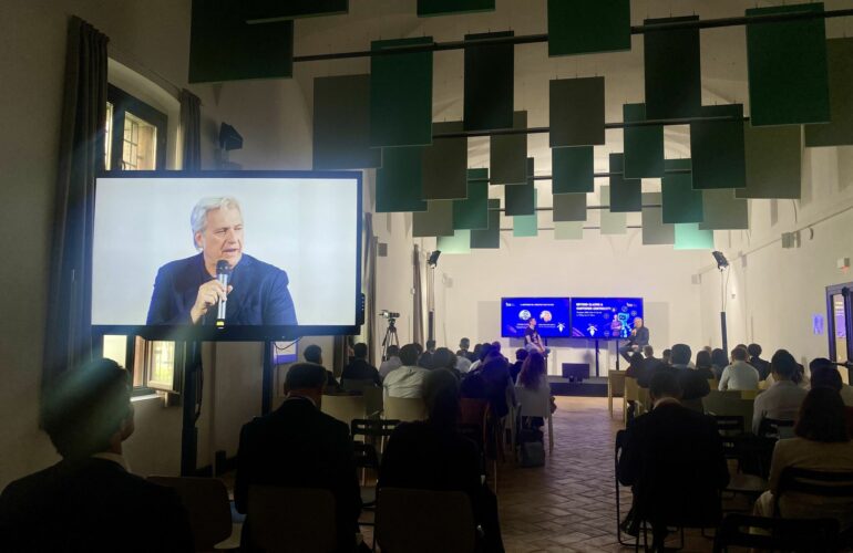 LiveClaim: unisce human e technology